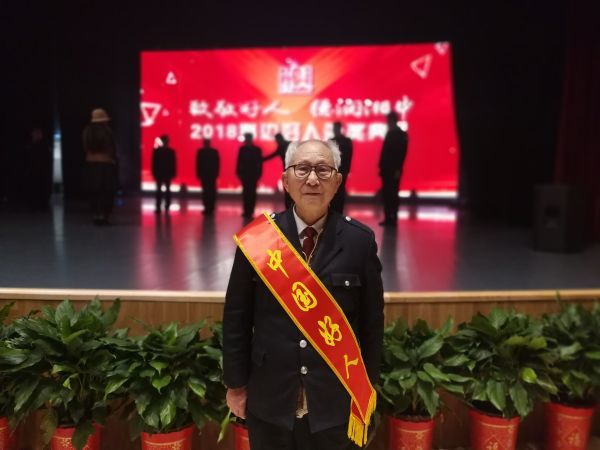 肖光盛：从“老有所乐”到“老有所为”